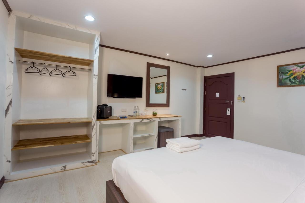 Phimai Paradise Boutique Hotel Накхонратчасіма Екстер'єр фото