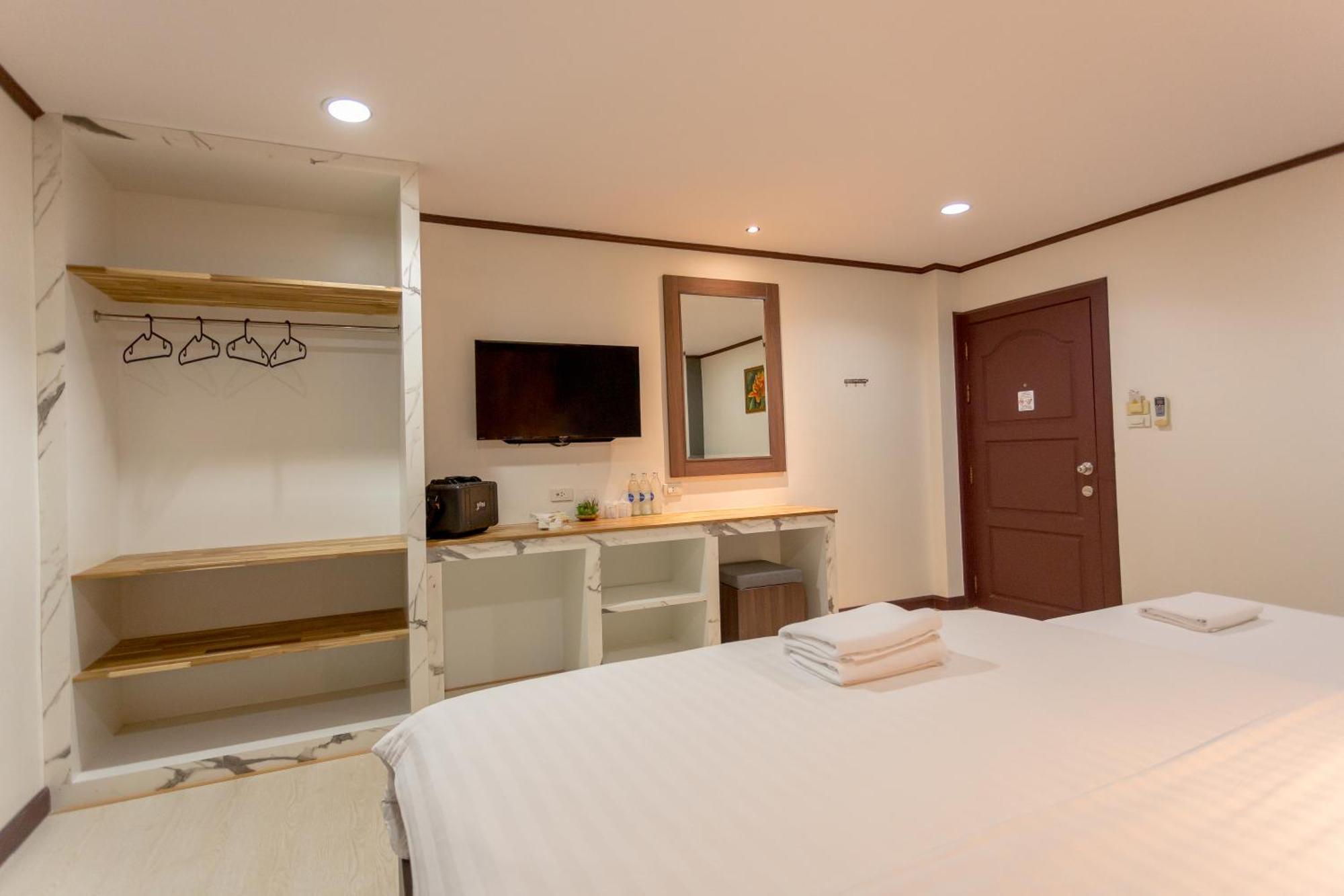 Phimai Paradise Boutique Hotel Накхонратчасіма Екстер'єр фото