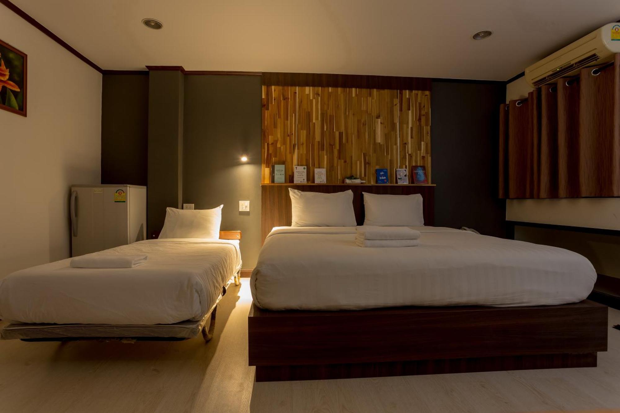 Phimai Paradise Boutique Hotel Накхонратчасіма Екстер'єр фото