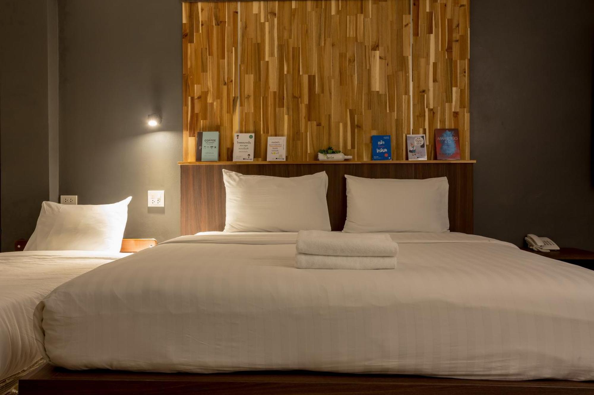 Phimai Paradise Boutique Hotel Накхонратчасіма Екстер'єр фото
