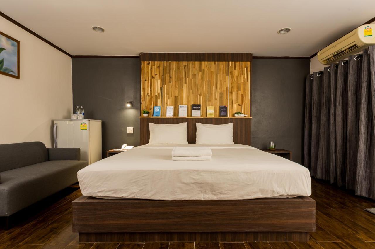 Phimai Paradise Boutique Hotel Накхонратчасіма Екстер'єр фото